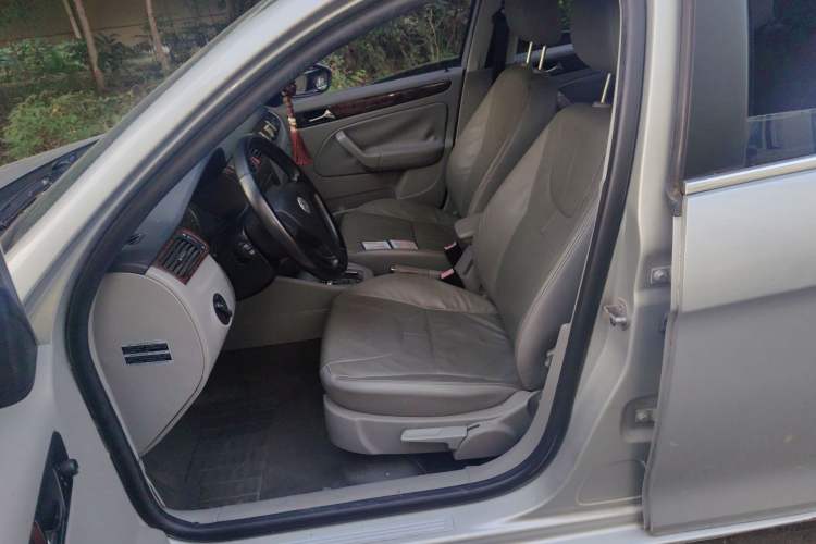Used Volkswagen Bora 2008 1.6L Automatic Comfort Edition Left Front Seat