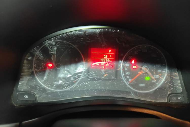 Used Volkswagen Bora 2008 1.6L Automatic Comfort Edition Odometer Close Up