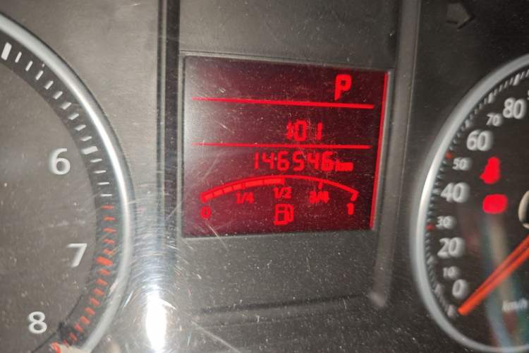 Used Volkswagen Bora 2008 1.6L Automatic Fashion Edition Odometer Close Up
