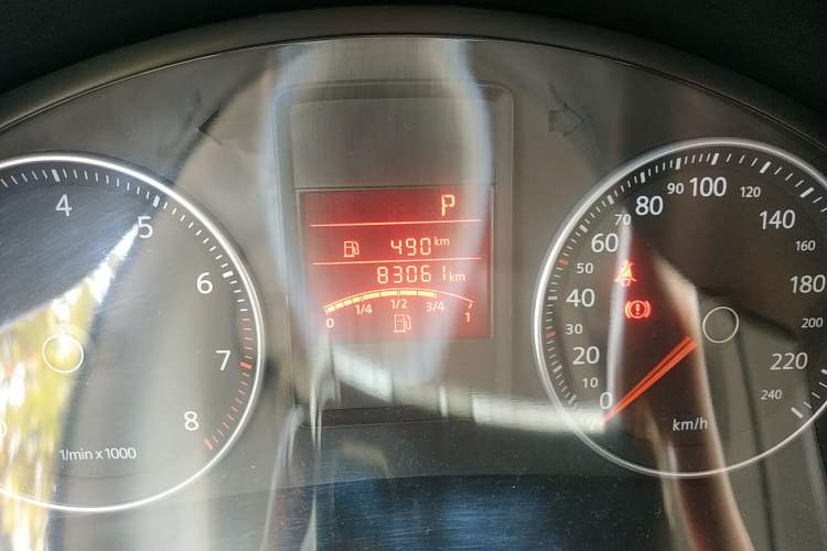 Used Volkswagen Bora 2008 1.6L Automatic Fashion Edition Odometer Close Up