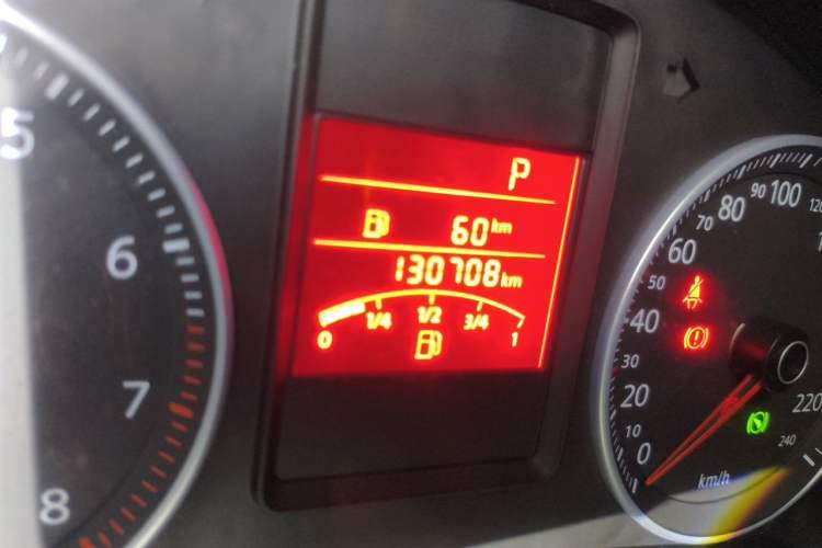 Used Volkswagen Bora 2008 1.6L Automatic Fashion Edition Odometer Close Up