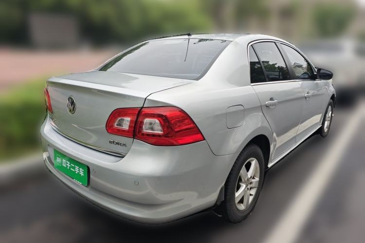 Used Volkswagen Bora 2008 1.6L Automatic Comfort Edition Rear Right 45 Deg