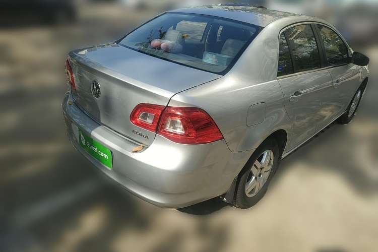 Used Volkswagen Bora 2008 1.6L Automatic Fashion Edition Rear Right 45 Deg