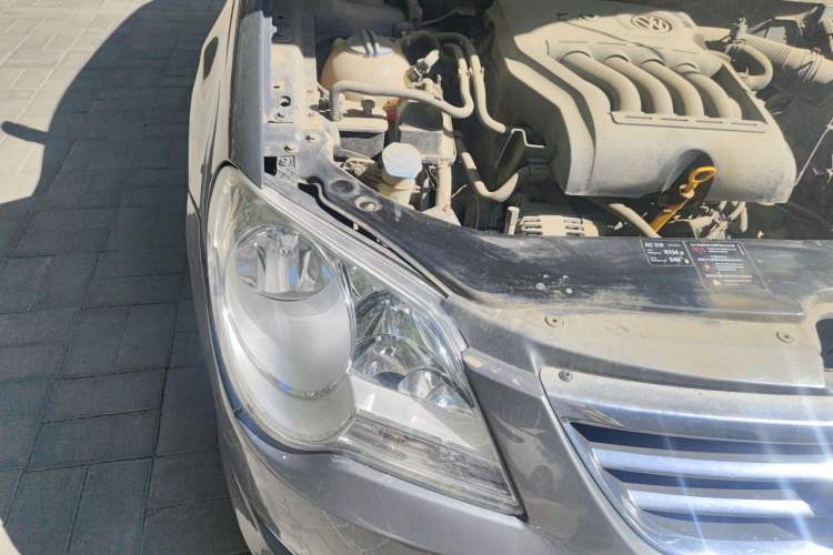 Used Volkswagen Bora 2008 2.0L Automatic Comfort Edition Right Front Headlight