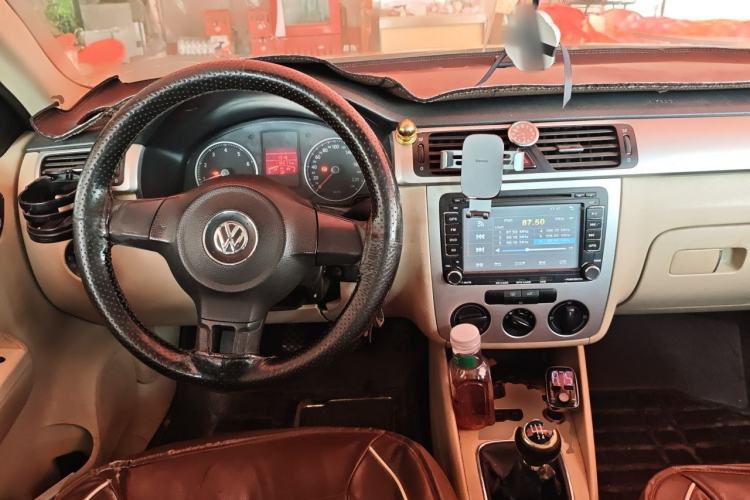 Used Volkswagen Bora 2008 1.6L Manual Fashion Model Steering Wheel