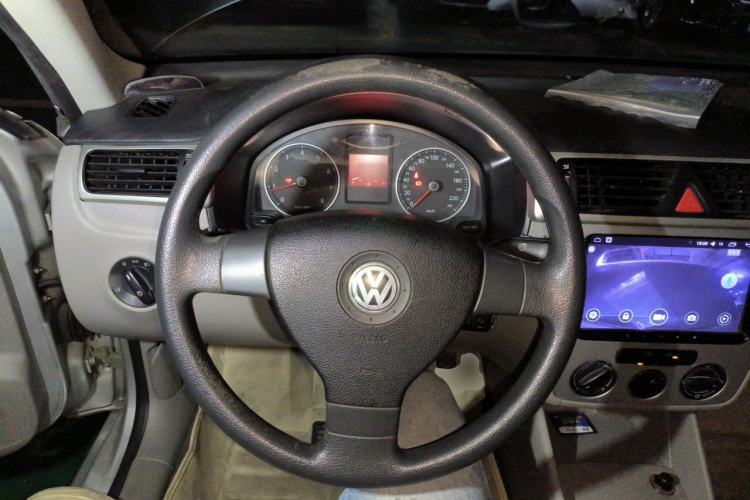 Used Volkswagen Bora 2008 1.6L Manual Fashion Model Steering Wheel