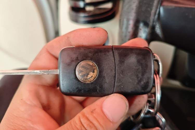 Used Volkswagen Bora 2008 1.6L Manual Fashion Model Vehicle Key