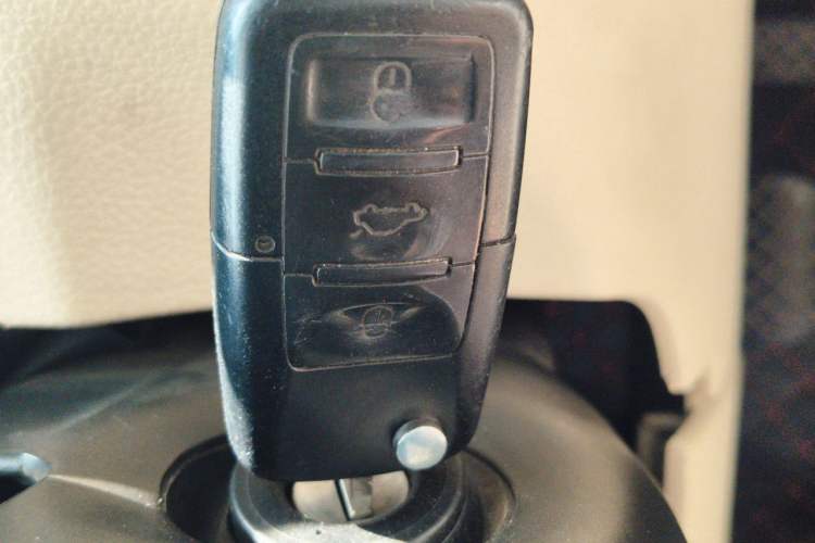 Used Volkswagen Bora 2008 1.6L Automatic Fashion Edition Vehicle Key