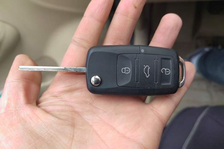 Used Volkswagen Bora 2008 1.6L Manual Comfort Model Vehicle Key