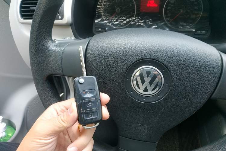 Used Volkswagen Bora 2008 1.6L Automatic Comfort Edition Vehicle Key