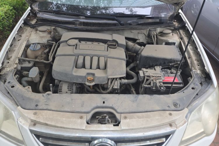 Used Volkswagen Bora 2008 1.6L Manual Comfort Model Engine Bay