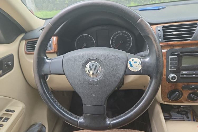 Used Volkswagen Bora 2008 1.6L Manual Comfort Model Steering Wheel