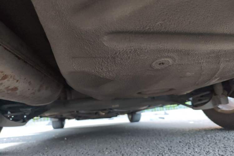 Used Volkswagen Bora 2011 1.6L Automatic Fashion Edition Chassis Rear