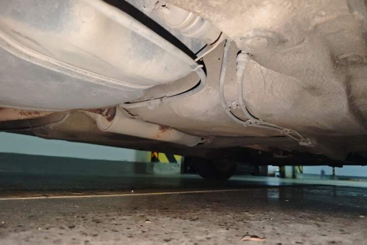 Used Volkswagen Bora 2011 1.6L Automatic Fashion Edition Chassis Rear Right