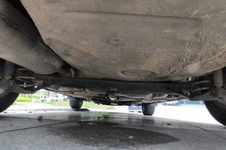 Used Volkswagen Bora 2011 1.6L Manual Fashion Edition Chassis Rear