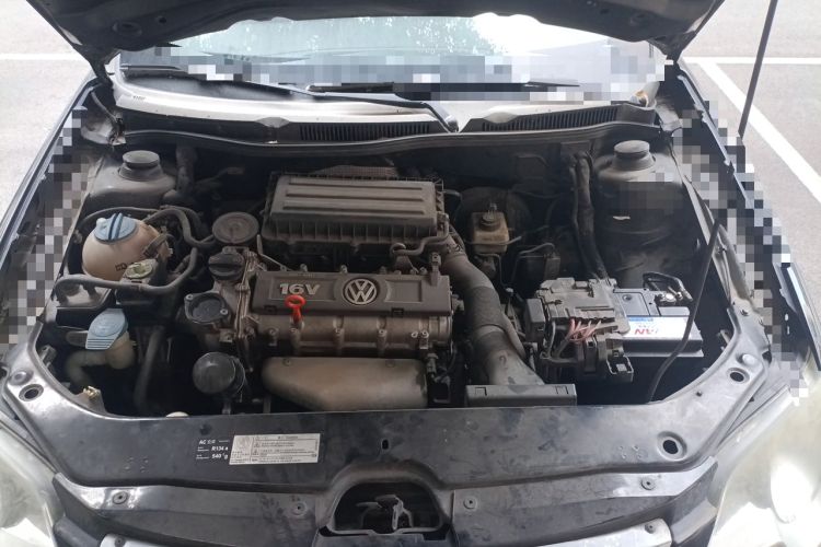 Used Volkswagen Bora 2011 1.6L Automatic Luxury Model Engine Bay