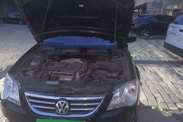 Used Volkswagen Bora 2011 1.4T Manual Comfort Model Engine Bay Left