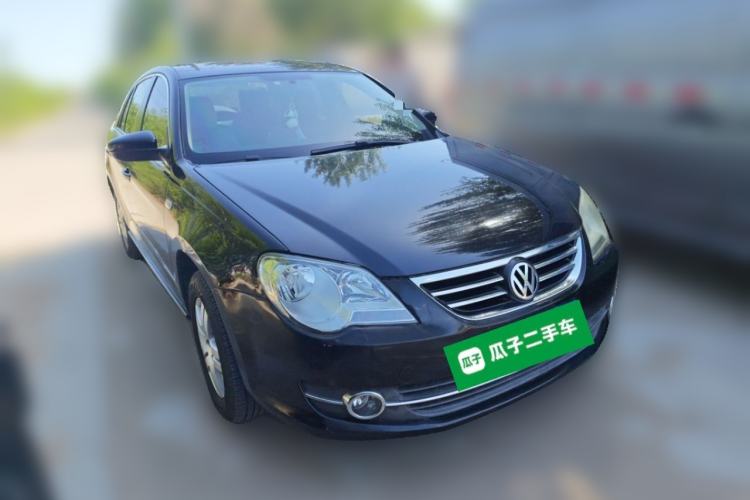 Used Volkswagen Bora 2011 1.6L Automatic Fashion Edition Front Right 45 Deg