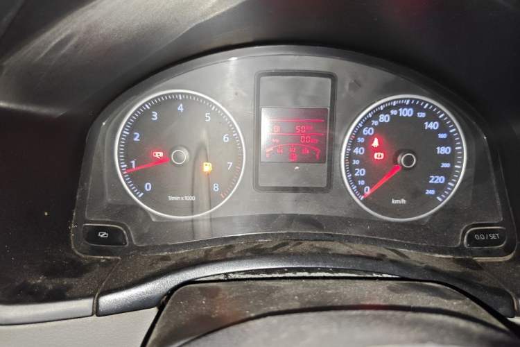 Used Volkswagen Bora 2011 1.6L Manual Fashion Edition Instrument Cluster