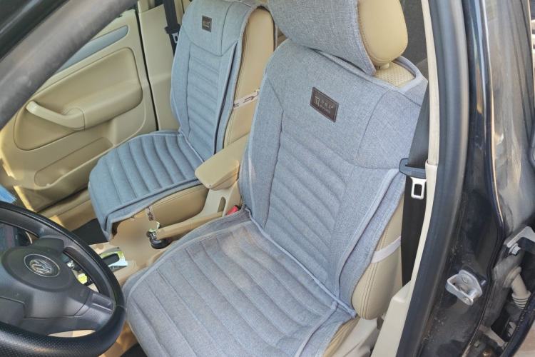 Used Volkswagen Bora 2011 1.6L Automatic Fashion Edition Left Front Seat