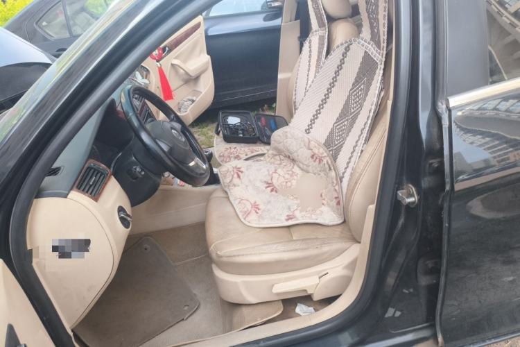Used Volkswagen Bora 2011 1.6L Manual Comfort Version Left Front Seat