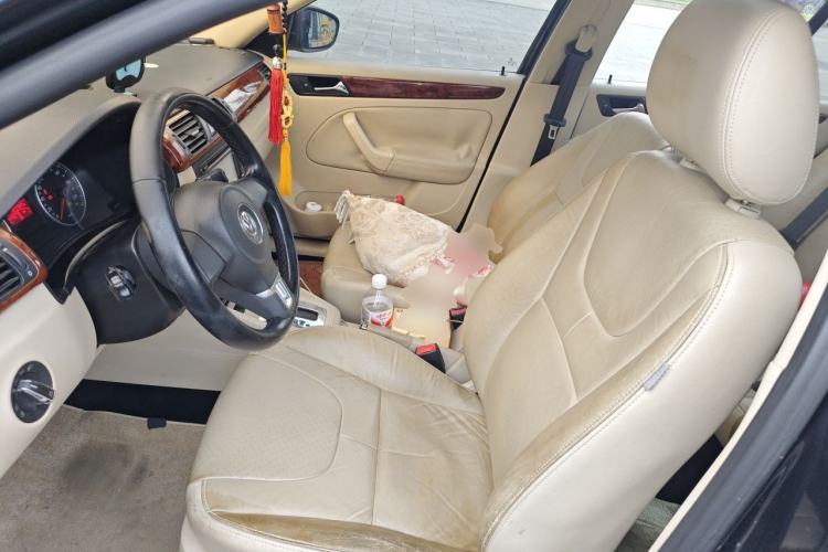 Used Volkswagen Bora 2011 1.6L Automatic Comfort Model Left Front Seat