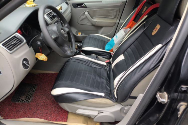 Used Volkswagen Bora 2011 1.6L Manual Fashion Edition Left Front Seat