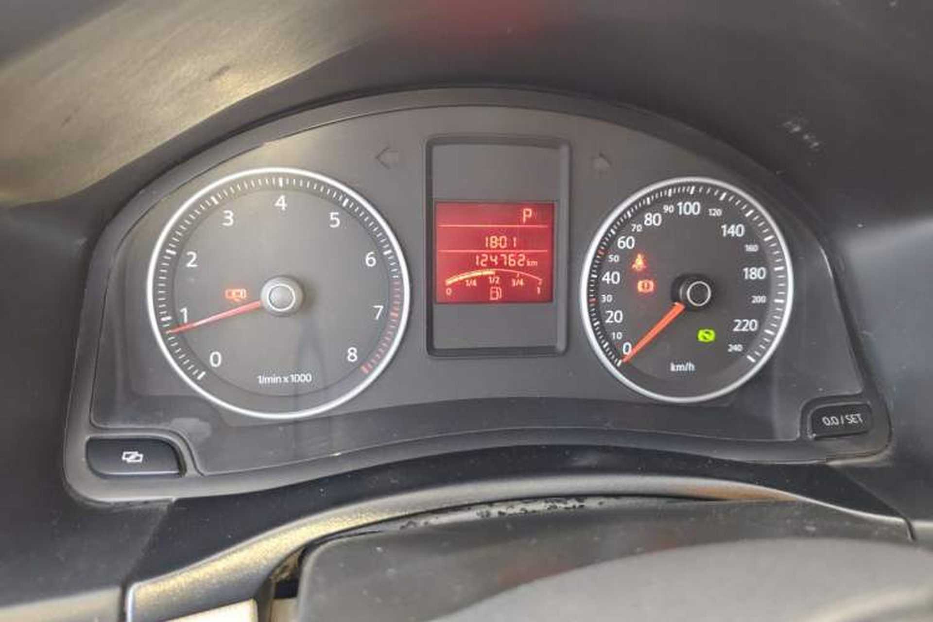Used Volkswagen Bora 2011 1.6L Automatic Comfort Model Odometer Close Up
