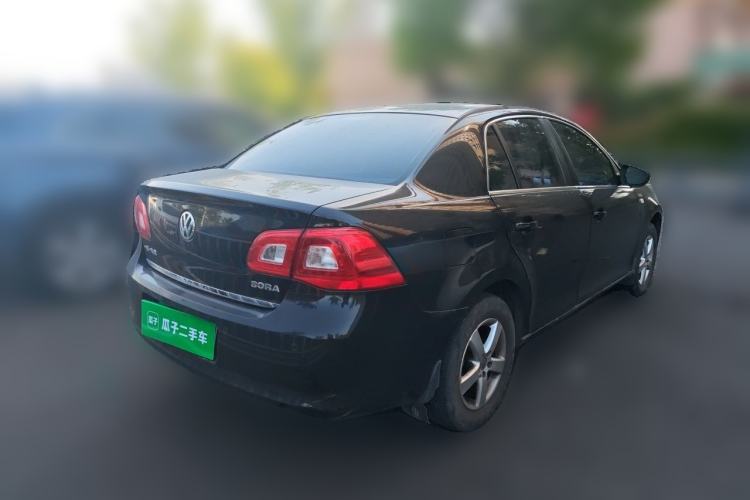 Used Volkswagen Bora 2011 1.6L Automatic Fashion Edition Rear Right 45 Deg