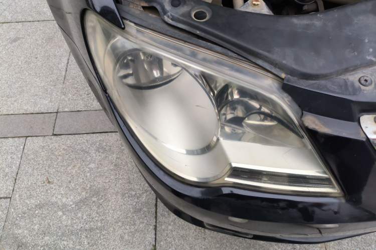 Used Volkswagen Bora 2011 1.6L Manual Fashion Edition Right Front Headlight