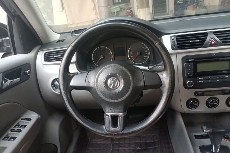 Used Volkswagen Bora 2011 1.6L Automatic Luxury Model Steering Wheel