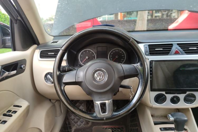 Used Volkswagen Bora 2011 1.4T Automatic Comfort Model Steering Wheel