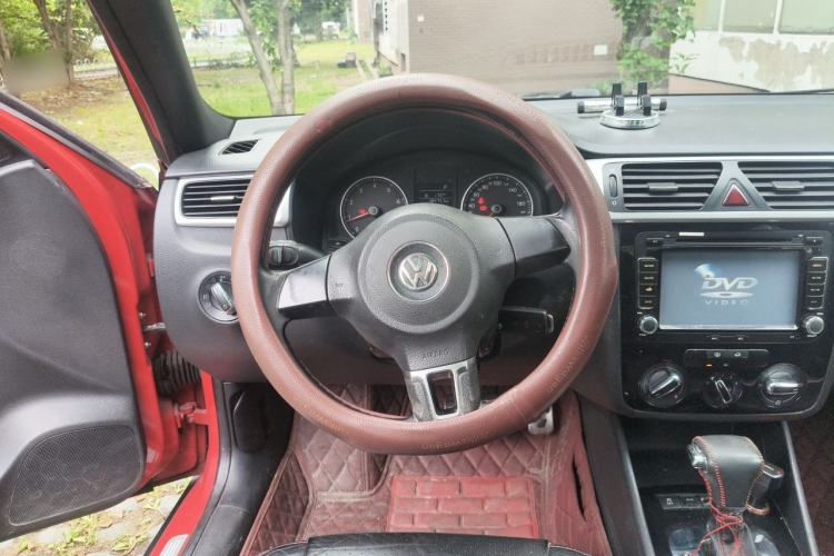 Used Volkswagen Bora 2011 1.4T Automatic Comfort Model Steering Wheel