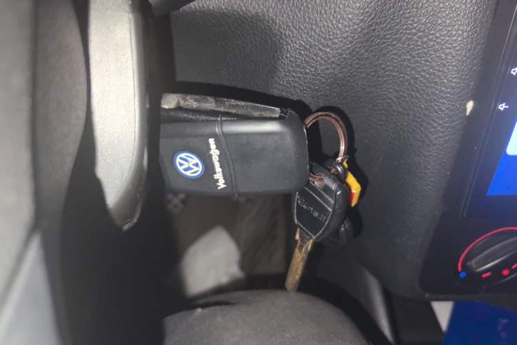 Used Volkswagen Bora 2011 1.4T Manual Comfort Model Vehicle Key