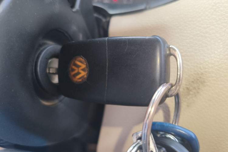 Used Volkswagen Bora 2011 1.6L Manual Comfort Version Vehicle Key
