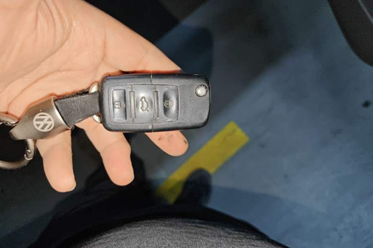 Used Volkswagen Bora 2011 1.6L Automatic Comfort Model Vehicle Key