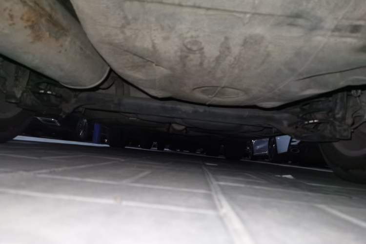 Used Volkswagen Bora 2011 1.6L Manual Fashion Edition Chassis Rear