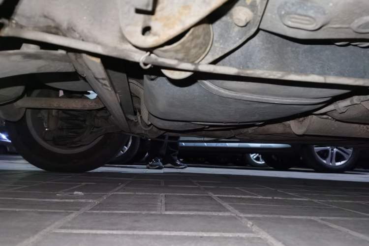Used Volkswagen Bora 2011 1.6L Manual Fashion Edition Chassis Rear Right