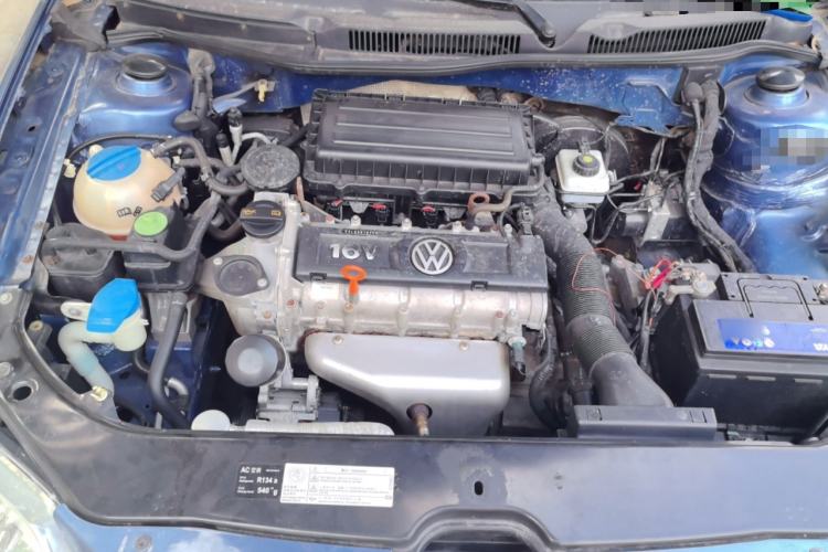 Used Volkswagen Bora 2011 1.6L Automatic Comfort Model Engine Bay