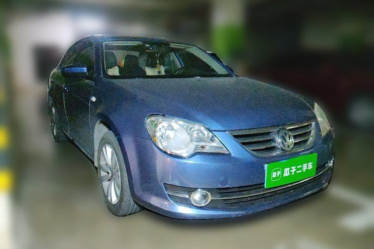 Used Volkswagen Bora 2011 1.4T Automatic Comfort Model Front Right 45 Deg