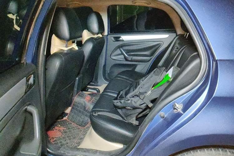 Used Volkswagen Bora 2011 1.4T Automatic Comfort Model Left Rear Seat
