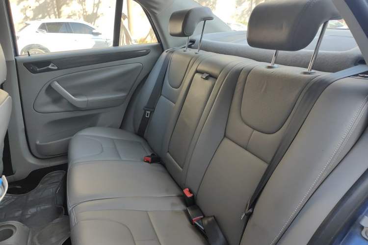 Used Volkswagen Bora 2011 1.6L Automatic Comfort Model Left Rear Seat