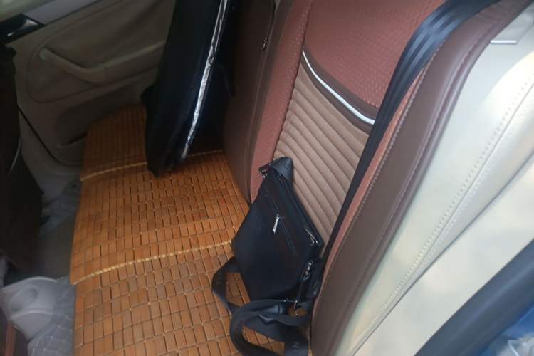 Used Volkswagen Bora 2011 1.4T Automatic Comfort Model Left Rear Seat