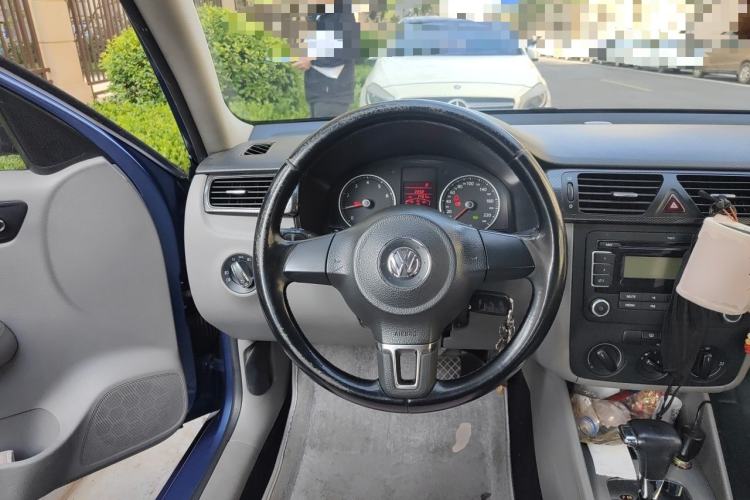 Used Volkswagen Bora 2011 1.6L Automatic Comfort Model Steering Wheel