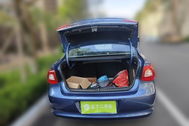 Used Volkswagen Bora 2011 1.6L Automatic Comfort Model Trunk