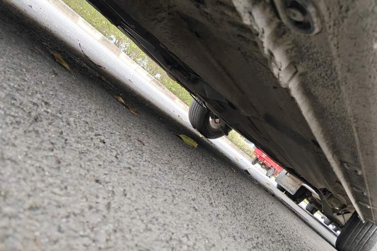 Used Volkswagen Bora 2011 1.6L Automatic Fashion Edition Chassis Front Left