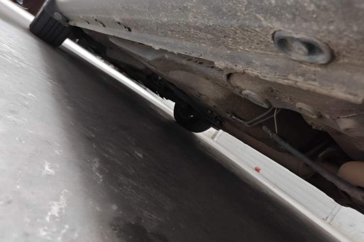 Used Volkswagen Bora 2011 1.4T Automatic Comfort Model Chassis Rear Left