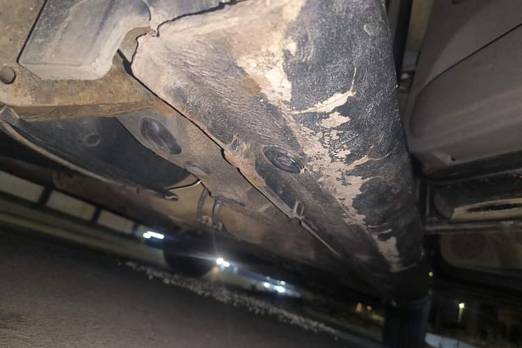 Used Volkswagen Bora 2011 1.6L Manual Fashion Edition Chassis Rear Right