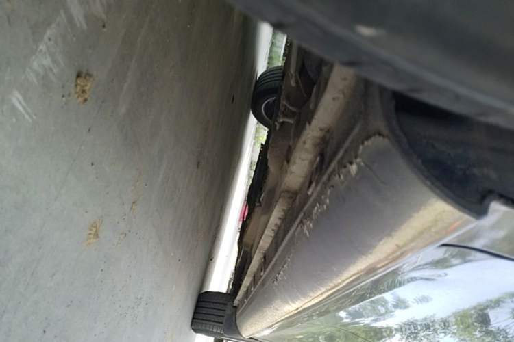 Used Volkswagen Bora 2011 1.6L Automatic Comfort Model Chassis Rear Right