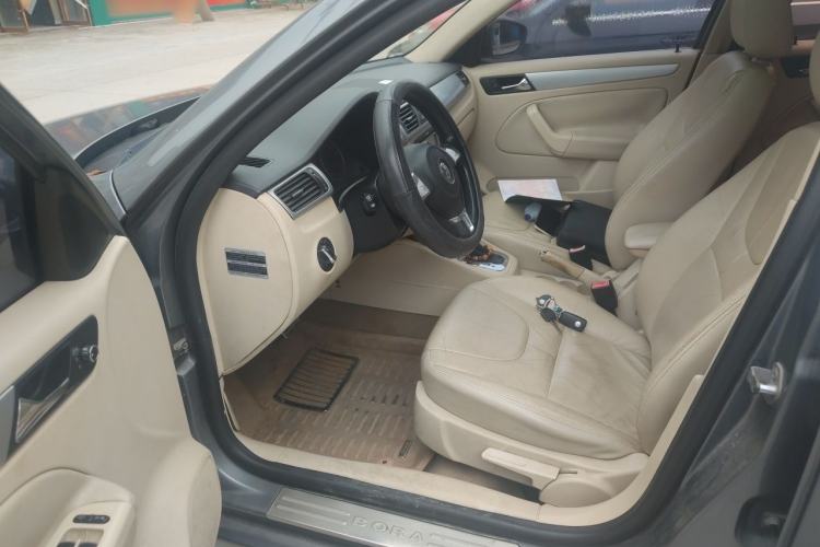 Used Volkswagen Bora 2011 1.4T Automatic Comfort Model Driver Seat